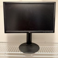 24in LG Computer Monitor
