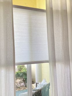 Window blind cordless 73x73 NEW