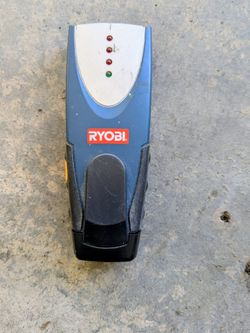 Ryobi Stud Tech EST0002 Stud Finder