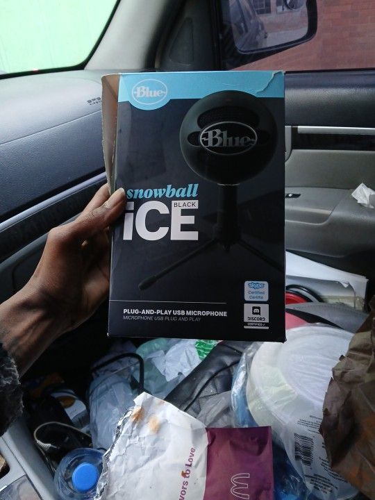 Snowball Black Ice Microphone