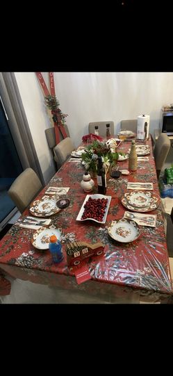 Elegant Christmas Tablecloth