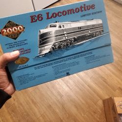 E6 locomotive 2000 series...