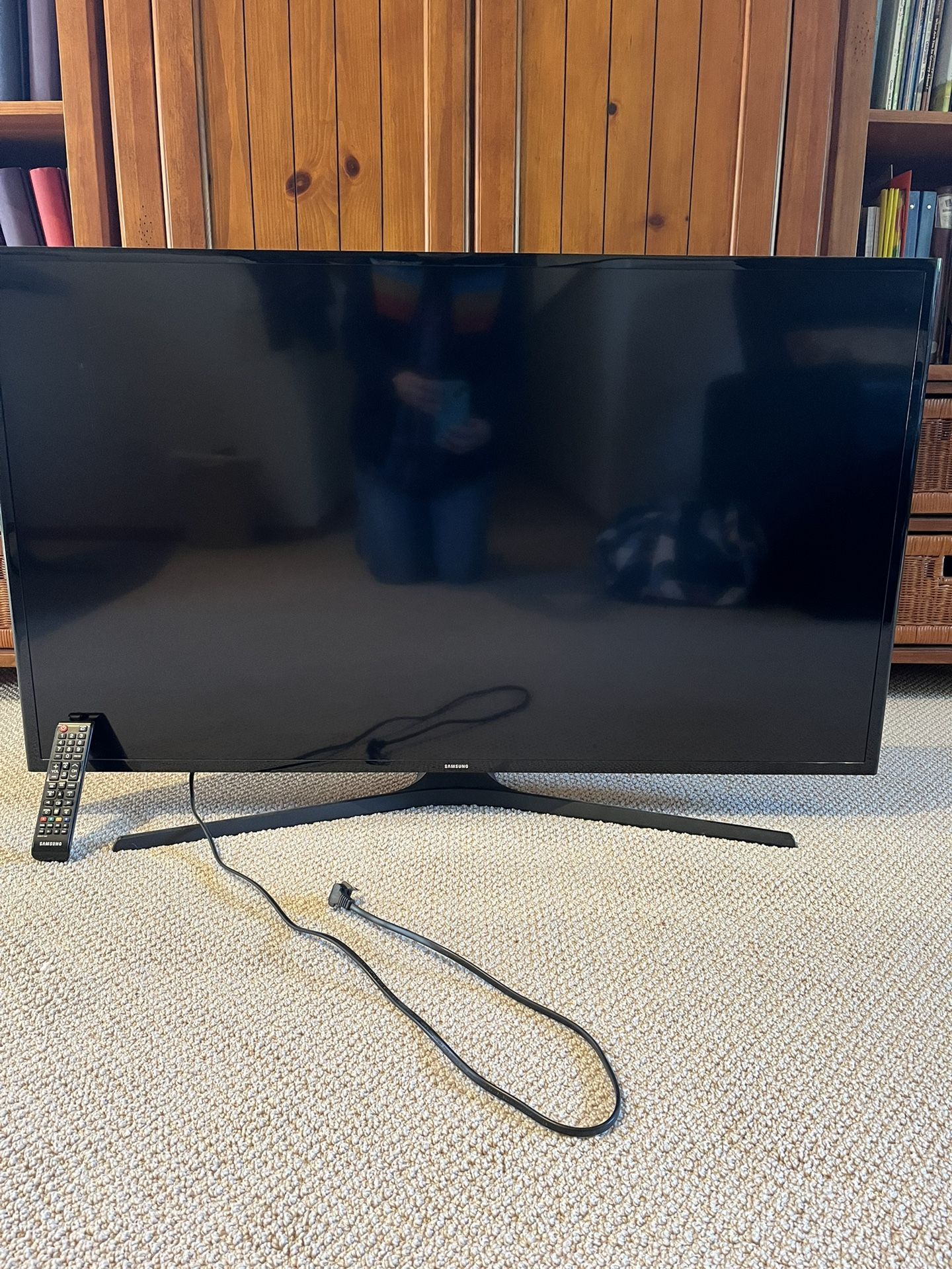 48 Inch Samsung Smart TV