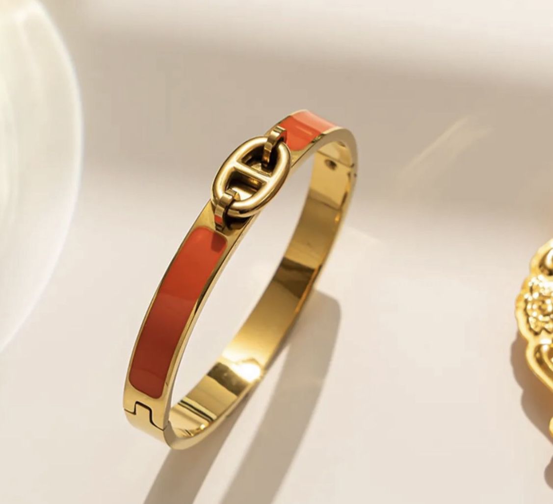 18k Gold Plated Dripping Orange Openable Bangle Bracelet 