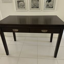 Used desk