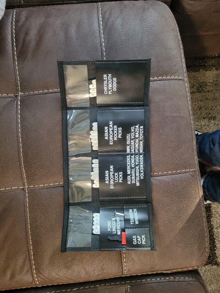 Progesional Vehicle Lock Picks