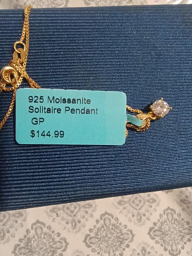 Moisonite Necklace Brand New