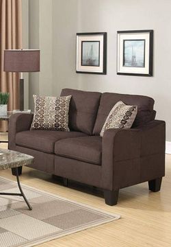 Brand new 56" brown microfiber loveseat + 2 accent pillows