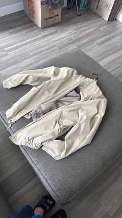 Chaps Ralph Lauren Beige Zip Up