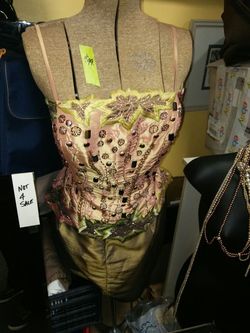 Xl 2 piece evening wear.