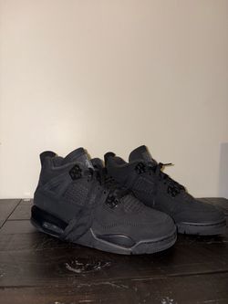 Black cats (Jordan 4s) GS size 5