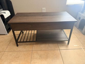 Coffee Table with Lift Top
