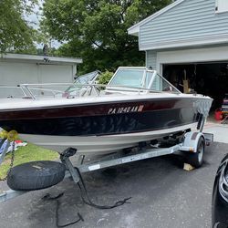 1984 Invader Ski Boat  18’5”