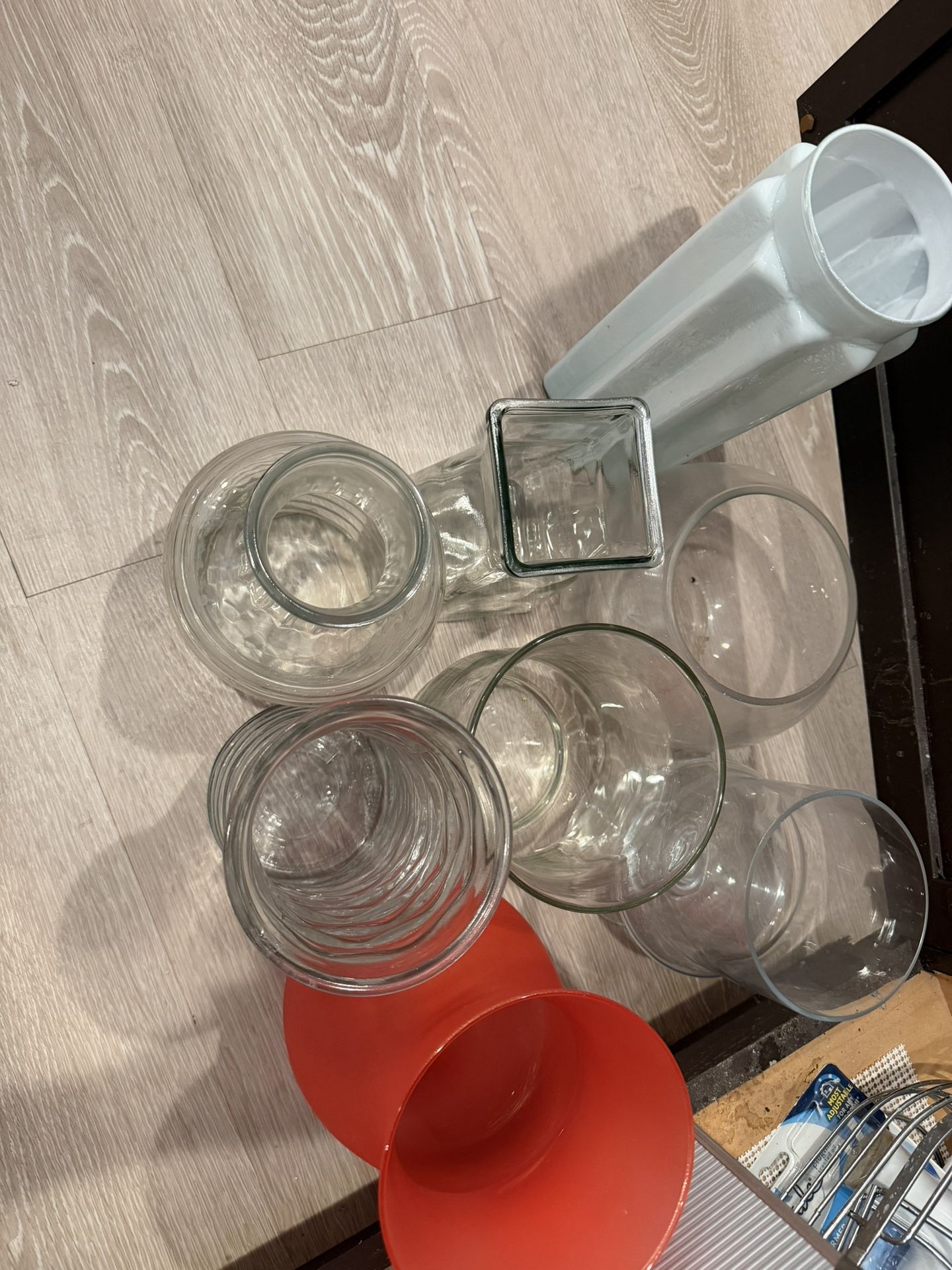 8 Vases In Good Condition