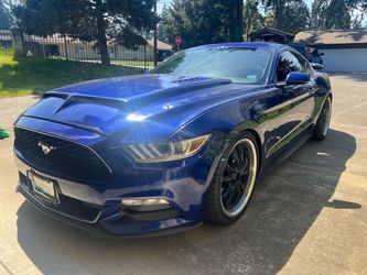 2016 Ford mustang v6