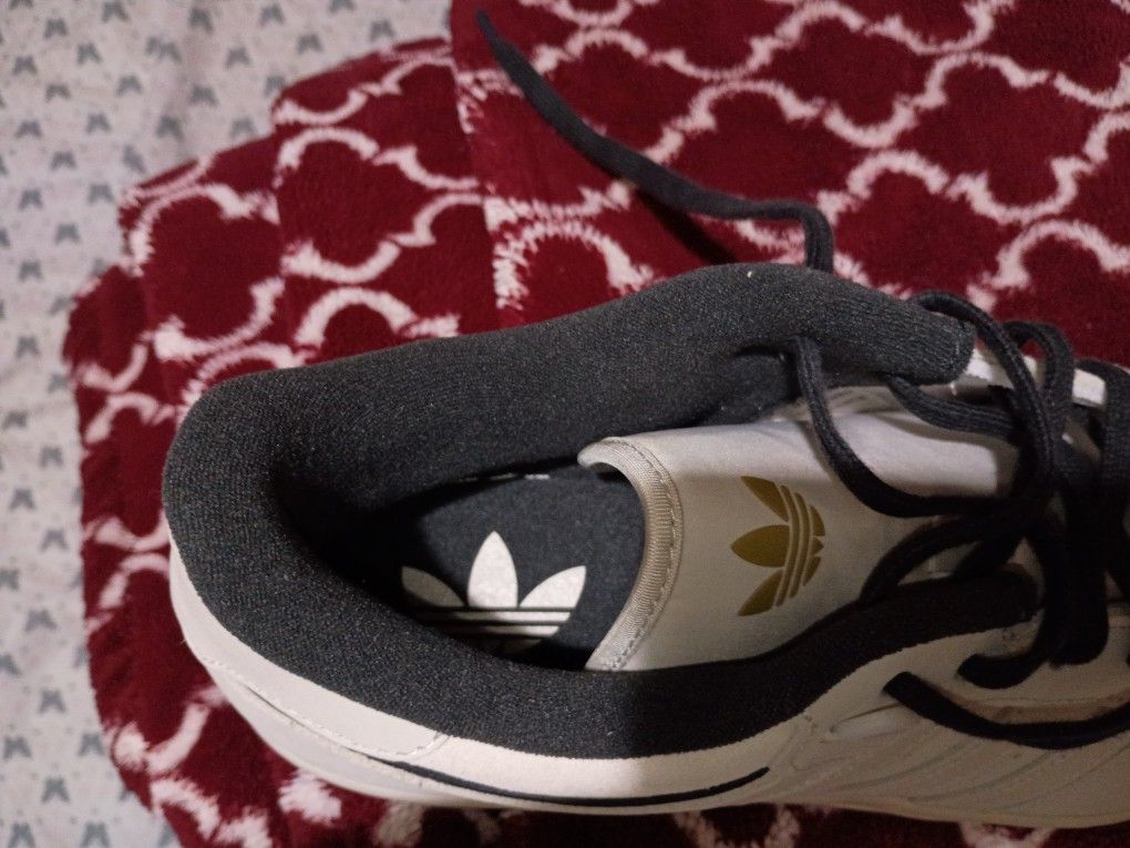 Adidas Rivalry 86 Low 2.5 Mens Size 11.5