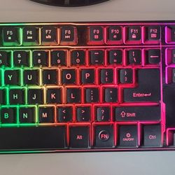Like New Ergonomic Gaming Keyboard And Mouse