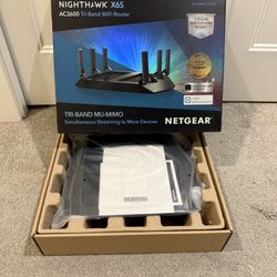 NETGEAR Nighthawk X6S AC3600 Tri-Band WiFi Router - Black and Blue