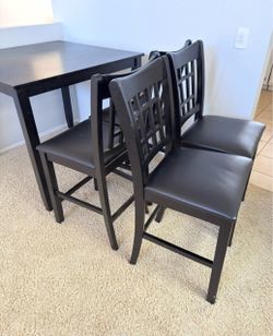 Diner Table With Chairs