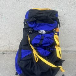 THE NORTH FACE BACKPACK HIKING