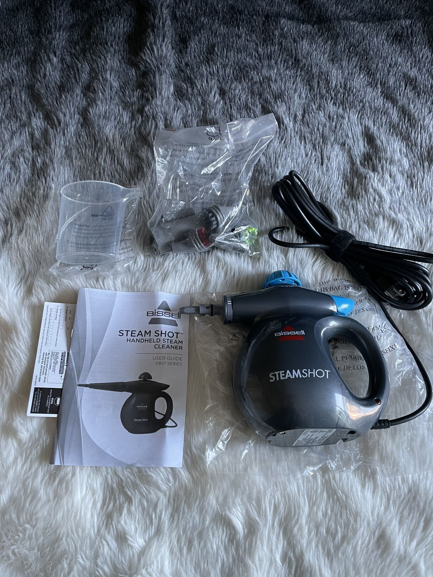 Bissell Steam Shot Cleaner, Model 39N7V for Sale in San Antonio, TX