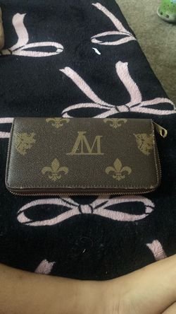 LM Monogram