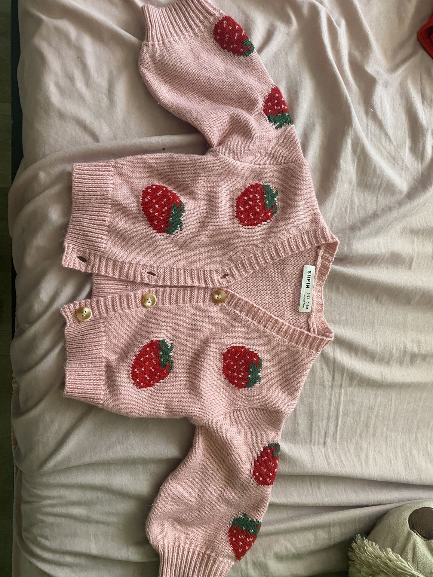 SHEIN Baby Cardigan