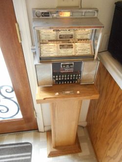 SEEBURG SC1 Wall Box Consolette on Custom Stand with Cable READ