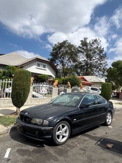 2000 BMW 323i