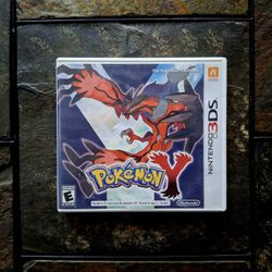 Pokémon Y (still in case)