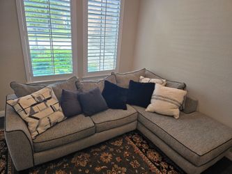 Tweed/Cabbria Sectional Couch