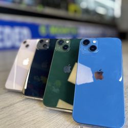 iPhone 13 (Unlocked) (Take It Home In Payment/ llévatelo a casa en pagos)