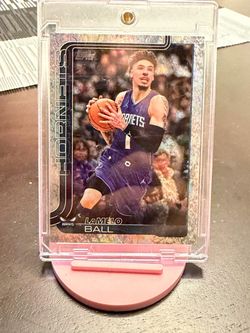 LaMelo Ball Topps Charlotte Hornets Trading Card