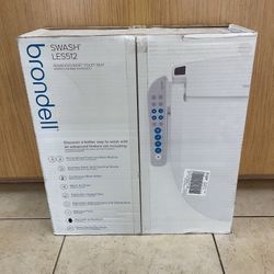 BRONDELL SWASH LES512 ADVANCED BIDET TOILET SEAT.
