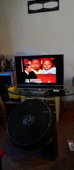 Older SONY Color TV
