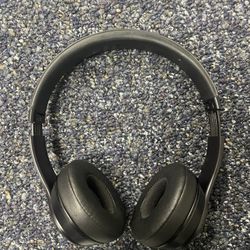 Beats Headphones Solo 3 
