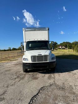 2016 Freightliner M2 106
