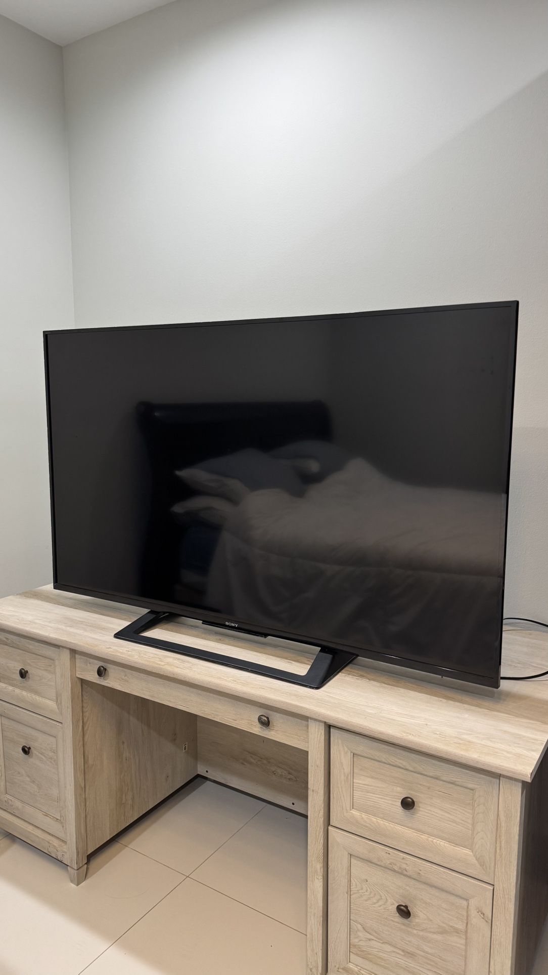 60” Sony Bravia TV 3840x2160 Display Resolution
