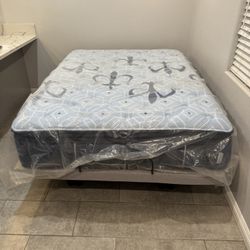 Stearns & Foster Estate Euro Pillow Top - Queen 