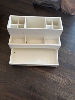 Pottery  Makeup Organizer