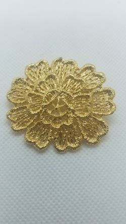 Vintage Brooch Gold Tone Floral Design