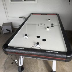 Air Hockey Table