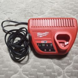 M12 Milwaukee 40$$ Brand New Nuevo