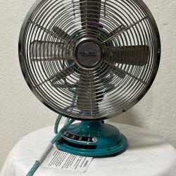 Better Homes & Gardens 8-inch Retro 3-Speed Metal Tilted-Head Oscillation Table Fan.  