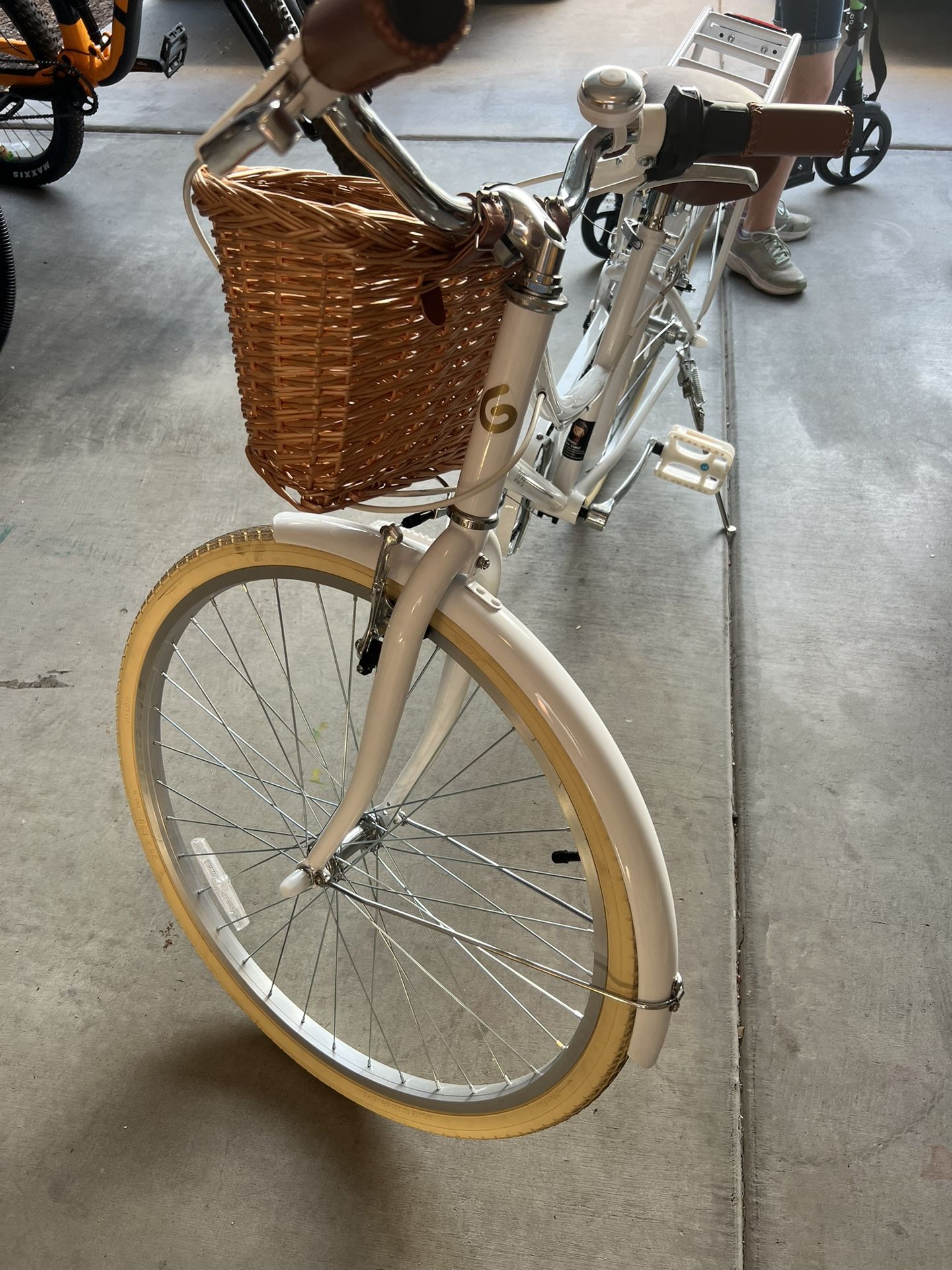Glerc 24inch Beach Cruiser **Like New** Rode Twice! $130 OBO