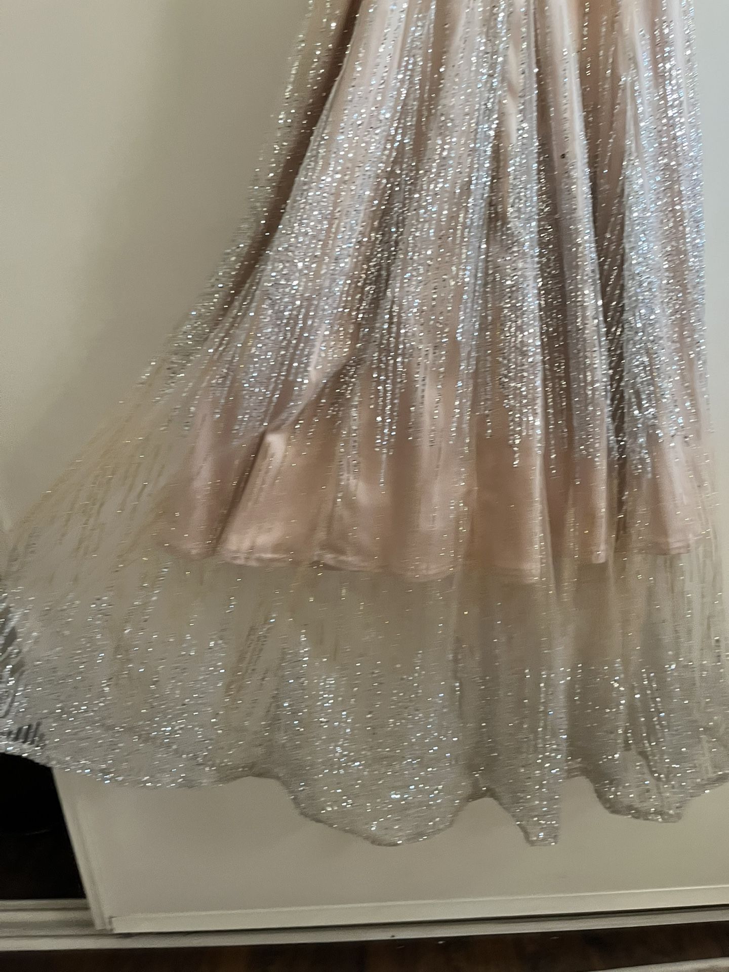 Sparkling Elegant Spaghetti Strap Mermaid Evening Dress