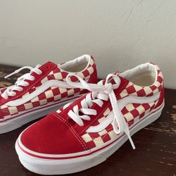 Women’s Red Checkered Van’s Size 6.5