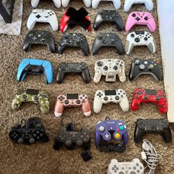 Controlles $10 EACH READ NOTES: (NOT TESTED)  (FOR PARTS) 