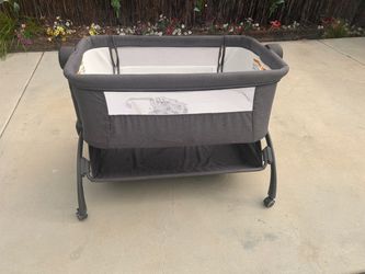Newborn bed