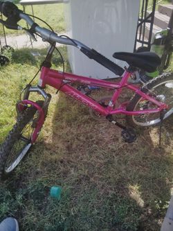 Six Speed Mongoose Bike Twenty Inch